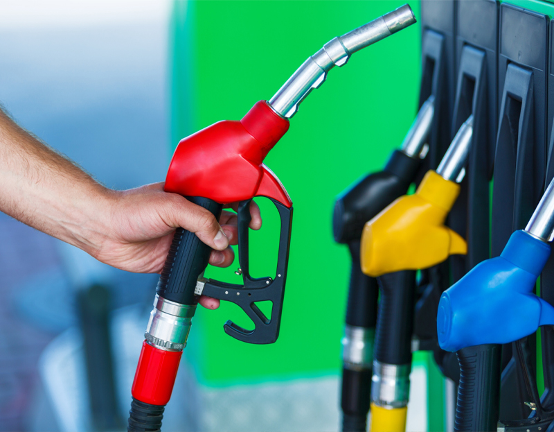 Akaryakıta zam geldi! Gece yarısı tabelalar güncellendi! Motorine zam ne kadar?