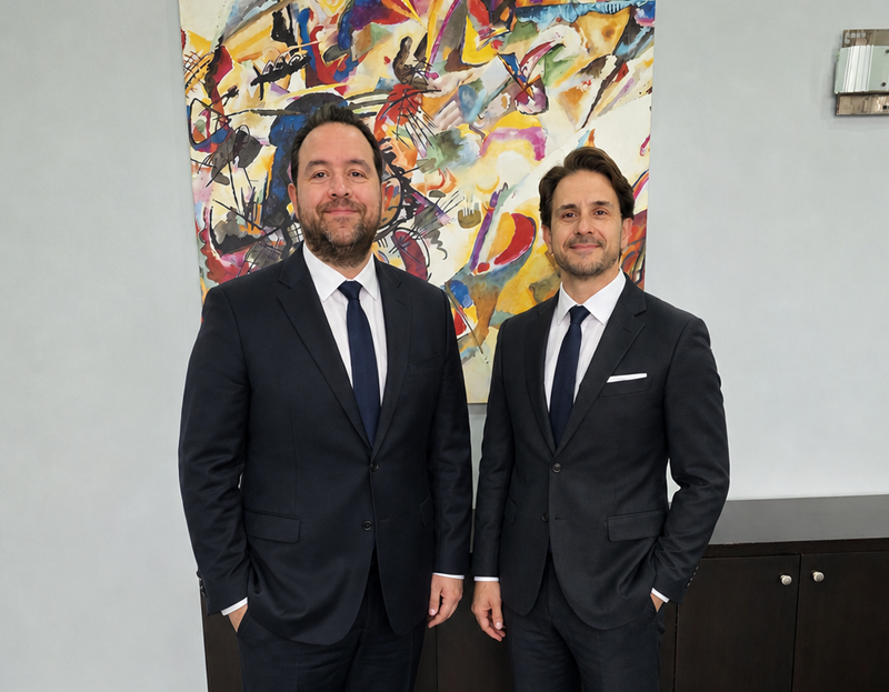 Semih İyig&uuml;ll&uuml; ve Melih İyig&uuml;ll&uuml; / Akiş Boya Y&ouml;netim Kurulu